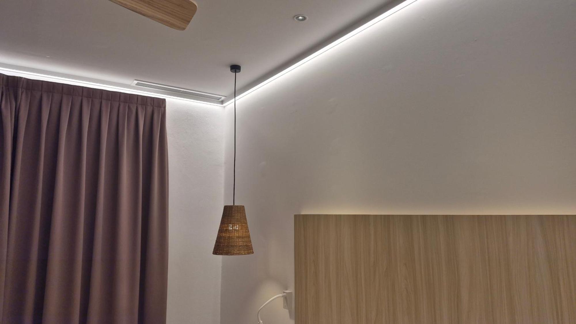 Hotel Roca Bella Es Pujols Zewnętrze zdjęcie