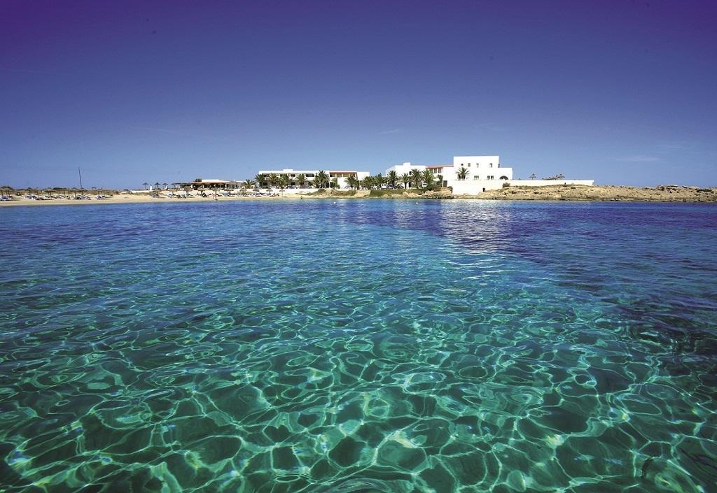 Hotel Roca Bella Es Pujols Zewnętrze zdjęcie