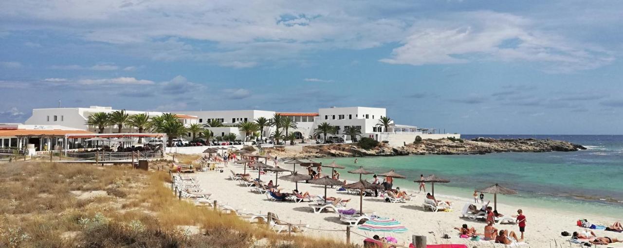 Hotel Roca Bella Es Pujols Zewnętrze zdjęcie